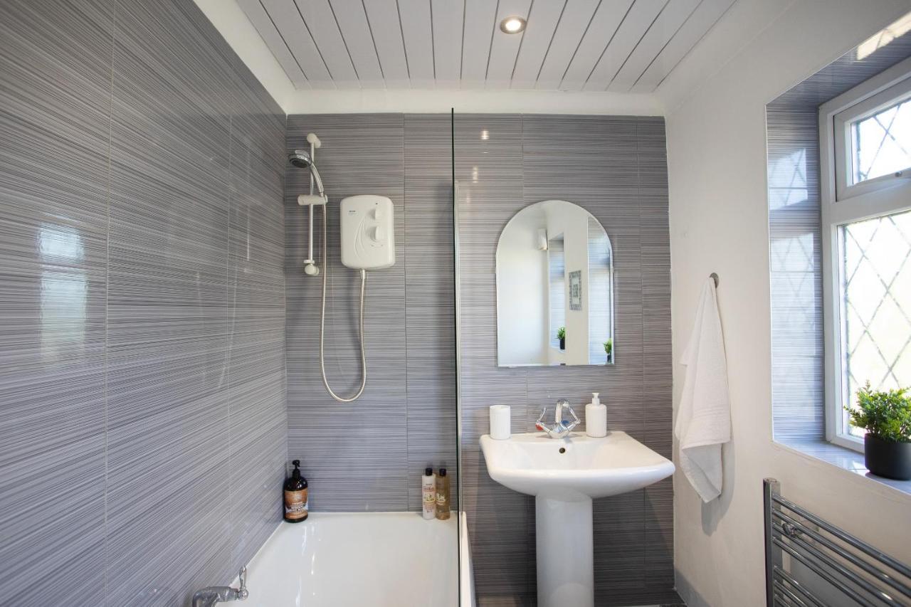 Rawmarsh House, Rotherham For Contractors & Families, Free Parking, High Speed Wifi, Etc Extérieur photo