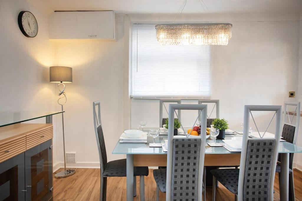 Rawmarsh House, Rotherham For Contractors & Families, Free Parking, High Speed Wifi, Etc Extérieur photo